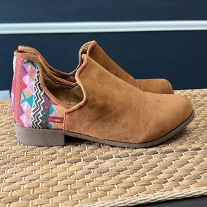 Tribal print boots